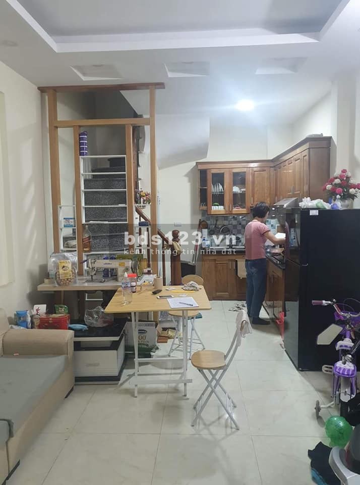 CỰC HIẾM NHÀ NGỌC THỤY, CĂN GÓC, Ô TÔ GẦN NHÀ, Ở NGAY, 35M X 4 TẦNG, 2,7 TỶ