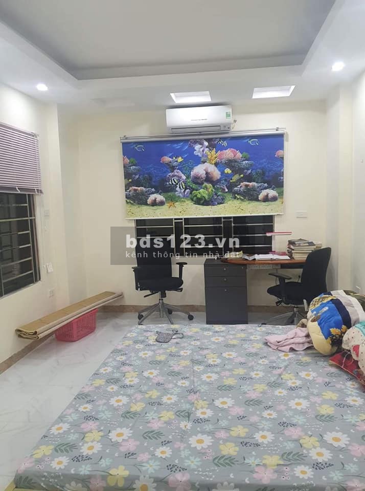 CỰC HIẾM NHÀ NGỌC THỤY, CĂN GÓC, Ô TÔ GẦN NHÀ, Ở NGAY, 35M X 4 TẦNG, 2,7 TỶ