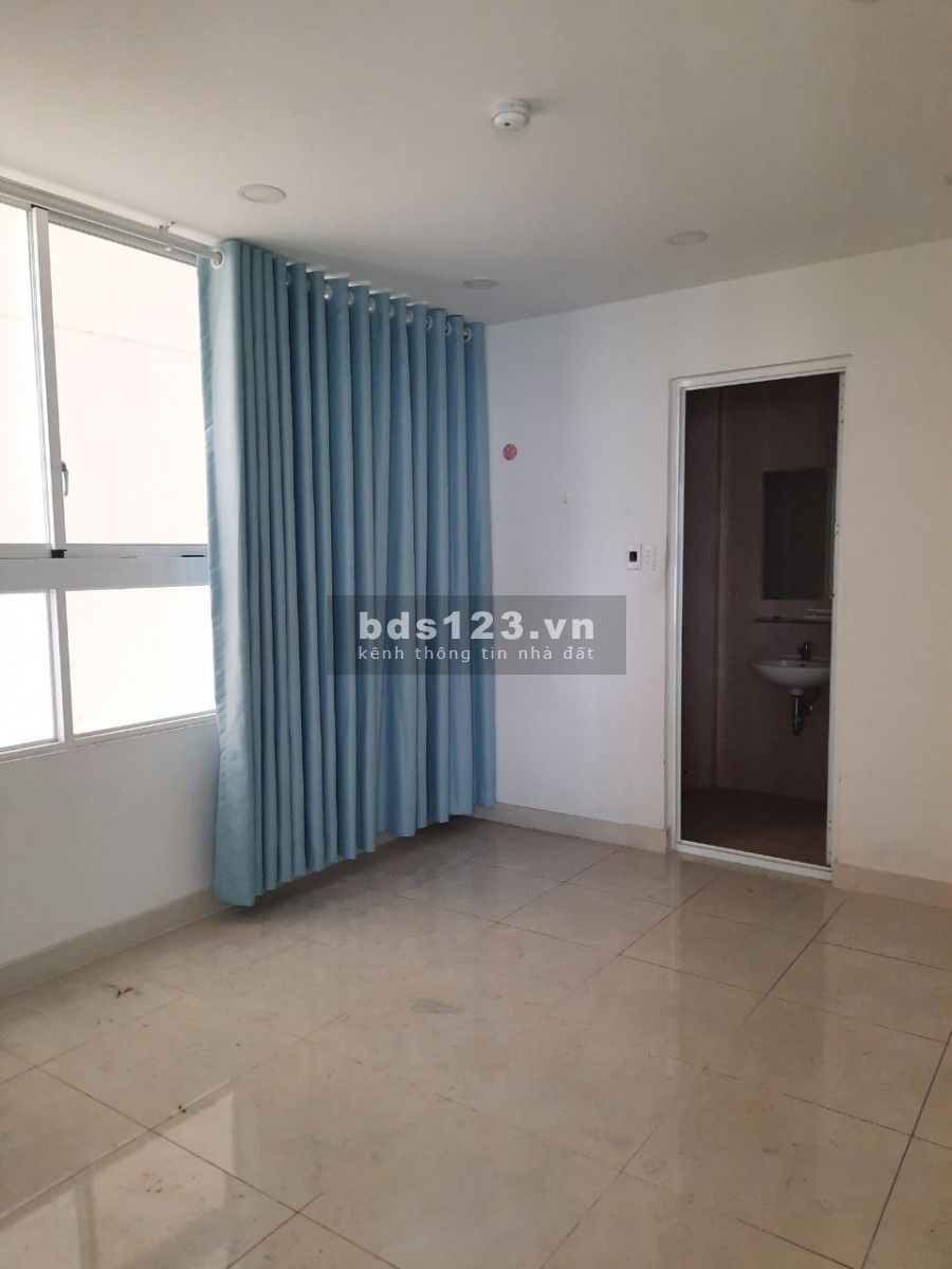 Cần bán chung cư Khuông Việt Quận Tân Phú SỔ HỒNG RỒI