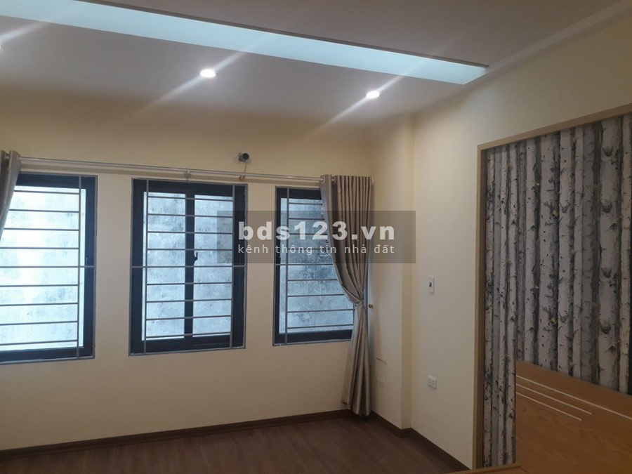 Bán Nhà Di Trạch Ô tô đỗ trước nhà, xây 38m 4 Tầng đường vào rộng view thoáng mát nhỉnh 2tỷ