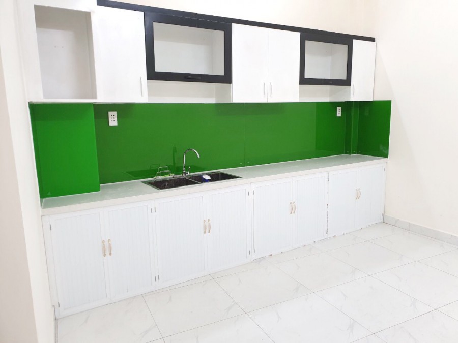 Cho thuê nhà đẹp 2 lầu gần chợ PTH Quận 8 Phường 4
