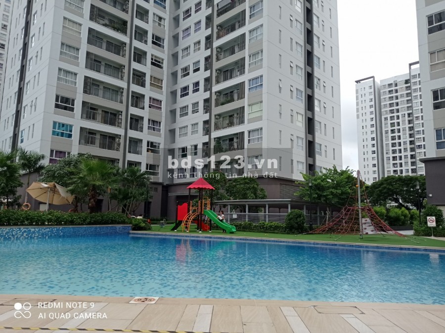 Bán căn hộ Sunrise Rverside 2 pn, 2 wc diện ích 70m2, nhà thô gá 2.75 tỷ, lh 0901777586