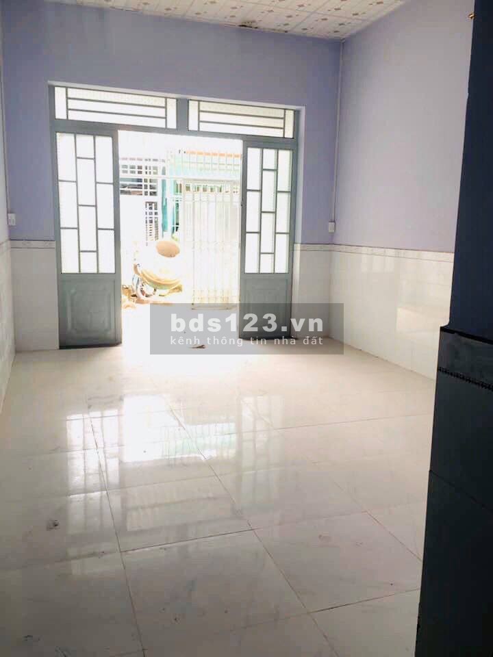 Cần sang tên lại căn nhà sổ hồng chính chủ xây gác lửng nằm 2/ đường Liên Ấp 234 Vĩnh Lộc A Bình Chánh