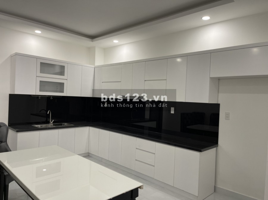 Nhà đẹp Tô Hiến Thành P.15 Q.10 4x19m 1 trệt 3 lầu giá thương lượng 14.5 tỷ