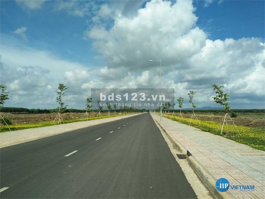 ĐẤT THỔ CƯ BÀ RỊA - TT HÀNH CHÍNH ĐẤT ĐỎ