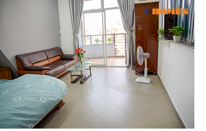 Cho thuê CĂN HỘ 1PN, 1PK đủ tiện nghi, nội thất giá siêu rẻ BAN CÔNG RIÊNG P12, Quận 3