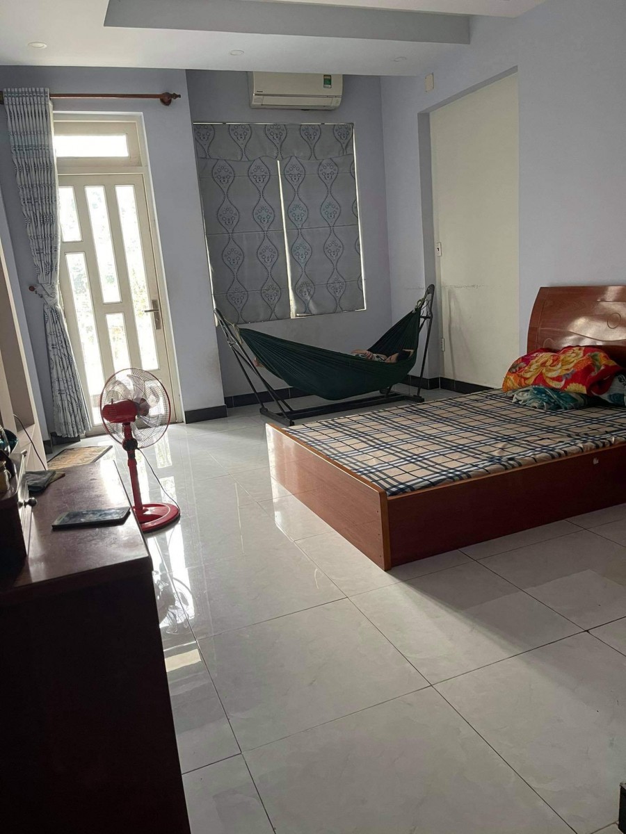 Siêu phẩm Bình Tân, Sát Khu Tên Lửa, Gần 70m2 chỉ nhỉnh 6 tỷ