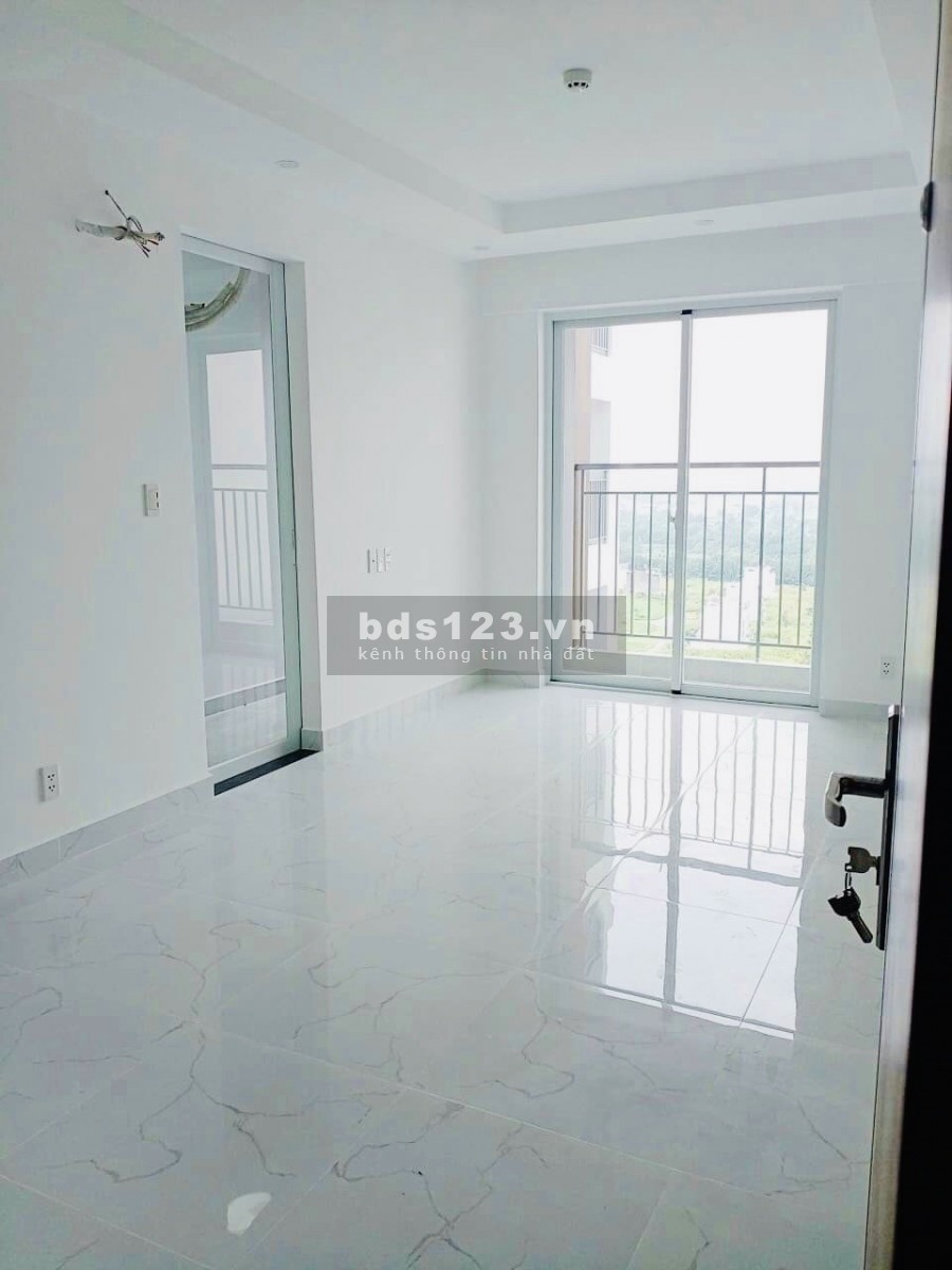 Bán căn Conic Riverside quận 8 2PN view hồ bơi, nhà mới giao, giá 1.96 tỷ. LH: 0902826966.