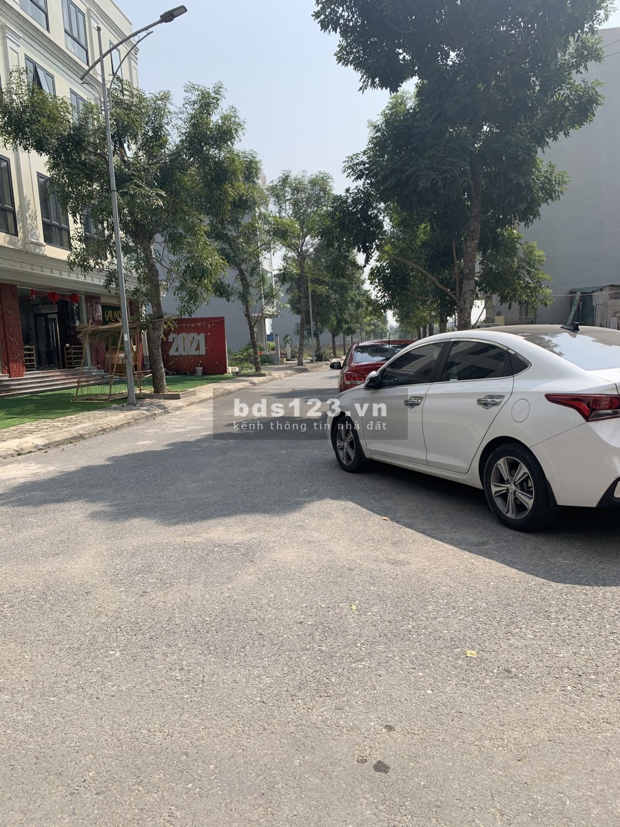 Muốn bán biệt thự bt2 lô 8 và bt2 lô 04 khu a thanh hà cienco, chính chủ giá rẻ