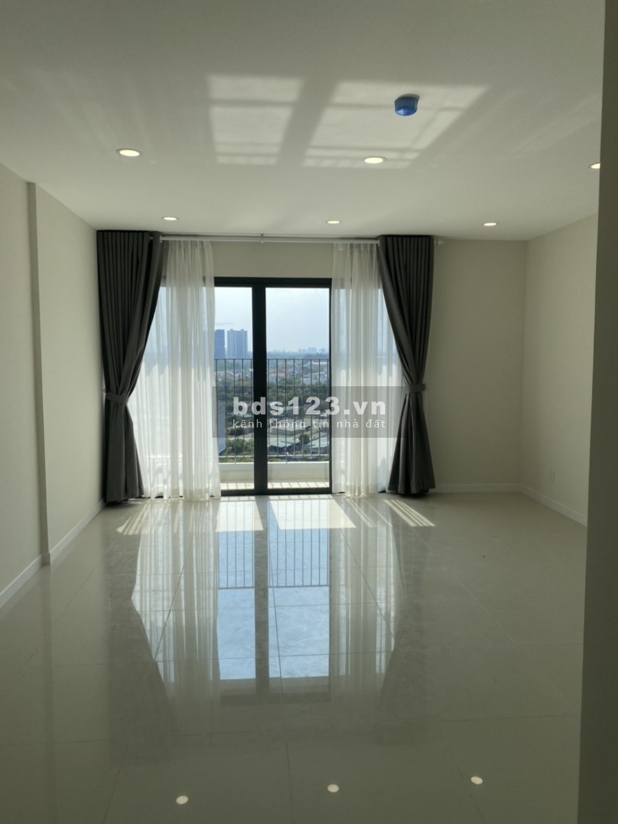Cho thuê căn hộ Studio giá tốt tại quận 7 view sông ,view Phú Mỹ Hưng
