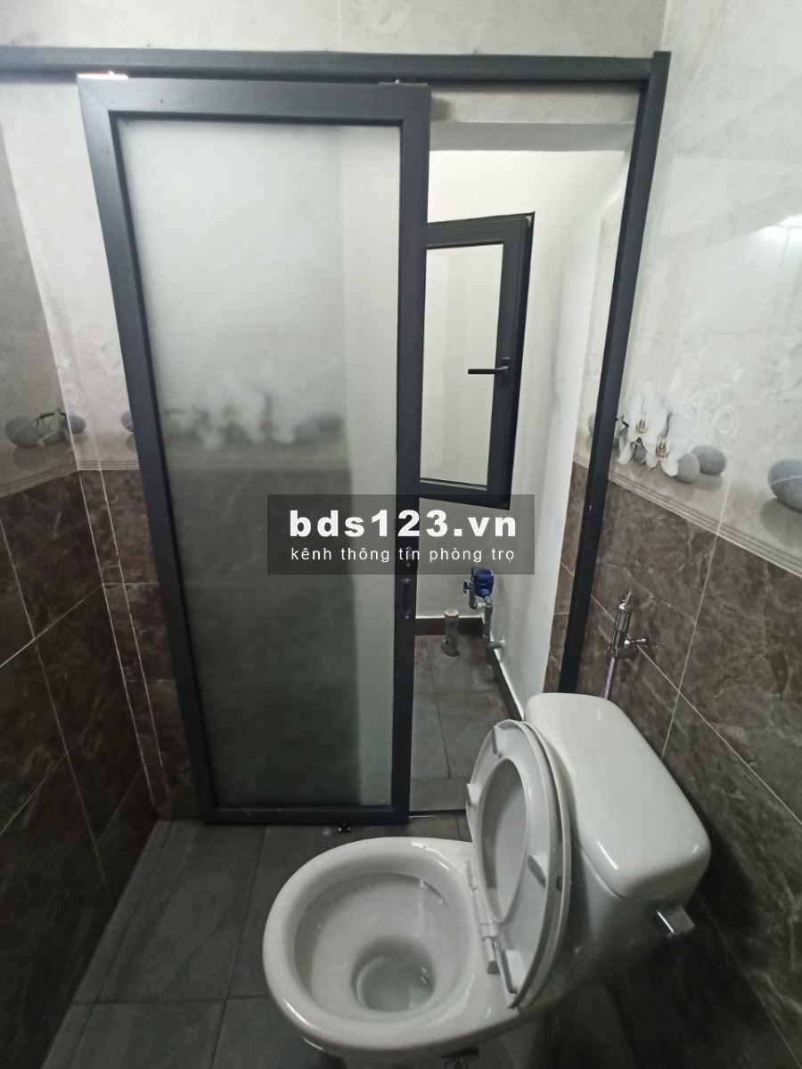 Phòng trọ mới xây ,DTSD 25m2, Linh Đông, T.Đức