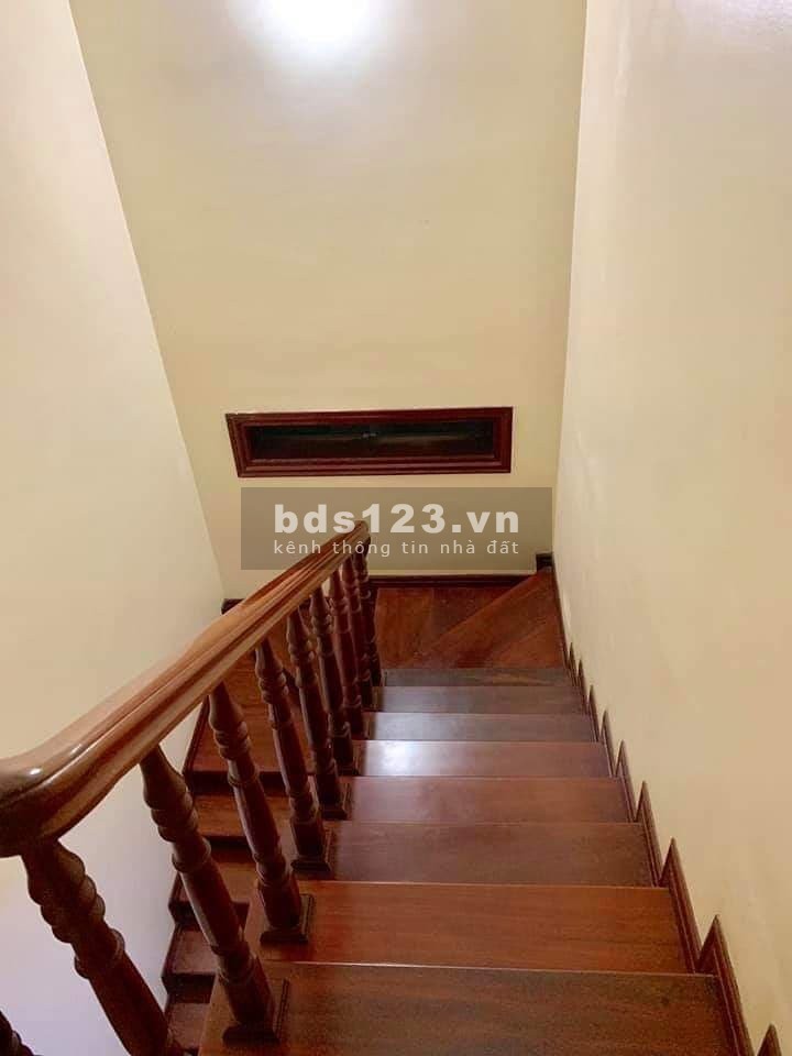 Kinh doanh Nguyễn Trãi 6 tỷ,mặt tiền 4.2m nhà mới,oto,vỉa hè.