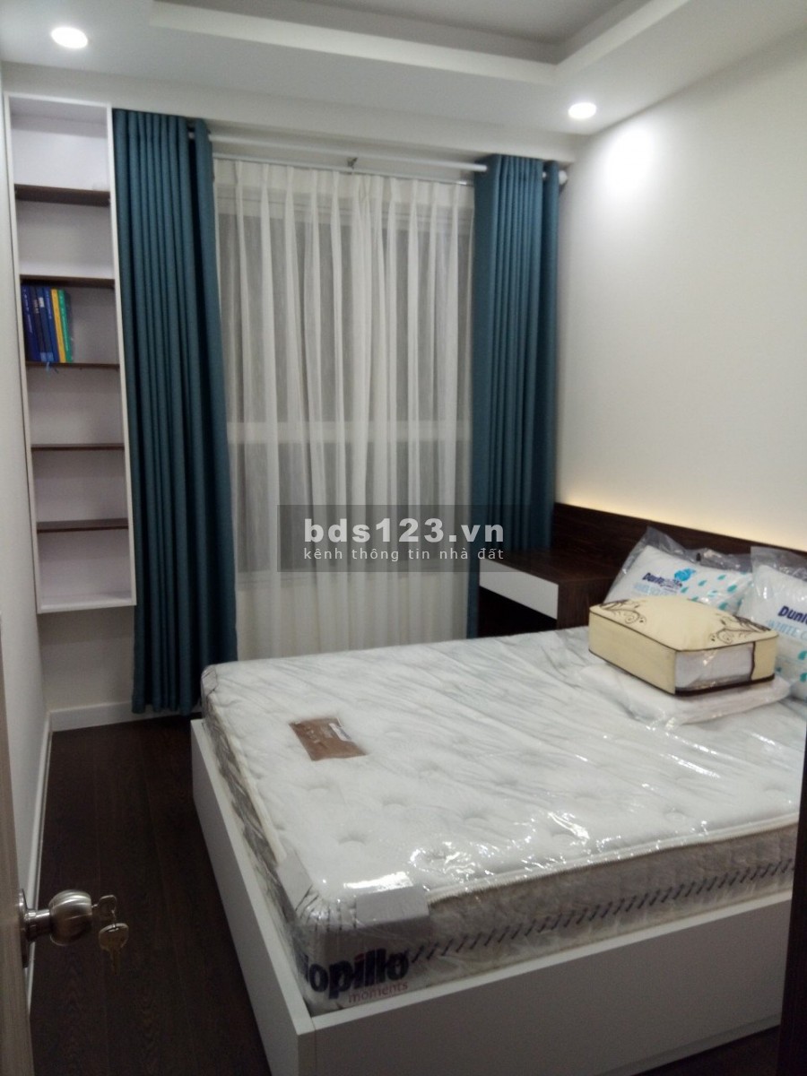 Cho thuê căn hộ Golden Mansion 2 phòng ngủ / 2WC full tiện nghi tầng cao 16 Triệu bao phí Tel 0942.811.343 Tony (Zao/Phone) đi xem nhiều căn hộ 1 lần!