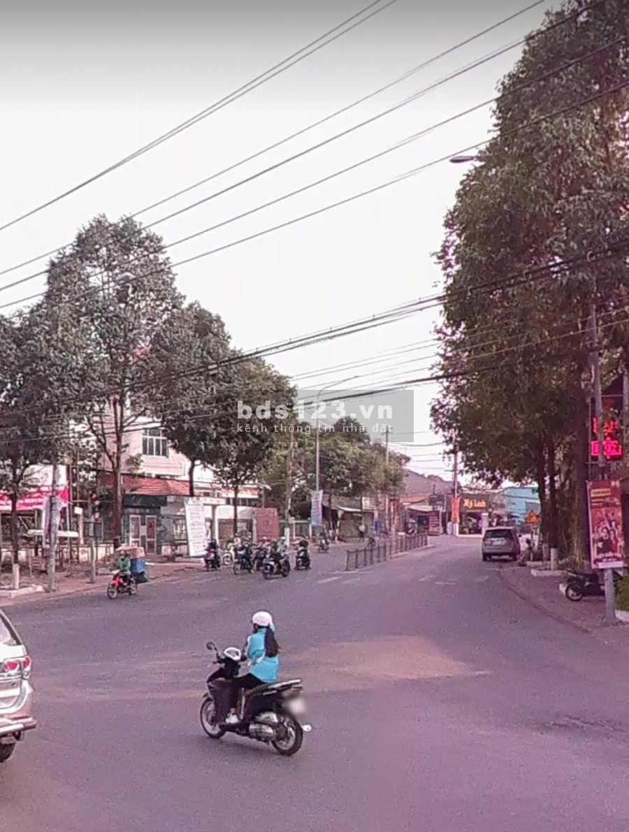 Bán đất thổ cư Nguyễn Hữu Cảnh, sát SVĐ Gò Đậu,SHR