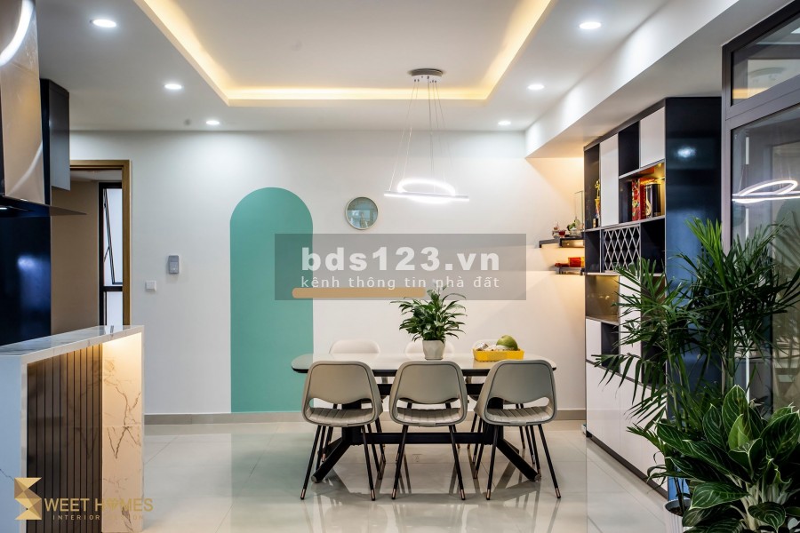 Chính chủ bán căn 3pn full nội thất cao cấp , view hồ bơi, công viên khu Emerald dự án Celadon city 0909428180