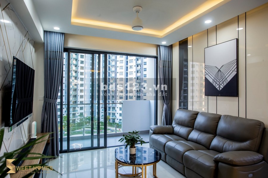 Chính chủ bán căn 3pn full nội thất cao cấp , view hồ bơi, công viên khu Emerald dự án Celadon city 0909428180