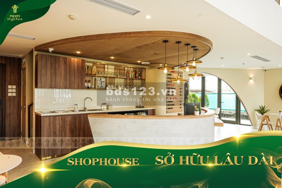 SHOPHOUSE SỠ HỮU LÂU DÀI, CĐT HỔ TRỢ GIẤY PHÉP KINH DOANH, QUY MÔ DỰ ÁN 2500 CĂN HỘ/10.000 DÂN NỘI KHU,VỪA Ở VỪA KINH DOANH. SHR