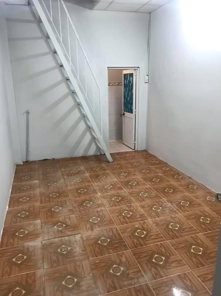 BÌNH THẠNH DÃY NHÀ TRỌ 103M2 CN ĐỦ 6 PHÒNG THU NHẬP 24 TR 6.6 Tỷ