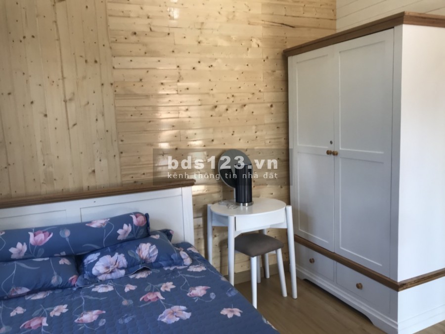 Homestay nghĩ dưỡng view đồi chè, tỉnh Lâm Đồng. Diện tích 210m2, nhà 80m2. Giá 1,1 tỷ. Sổ hồng. LH 0772770898