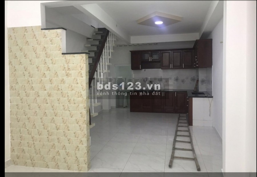 Nhà bán HXH 4m, DT: 42m2 hẻm1/_Ông Ích Khiêm Q11. Giá 5 tỷ