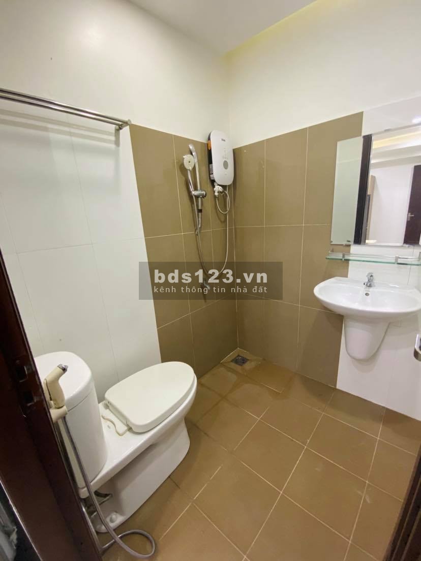 Căn studio mới, tiện nghi Q10, chính chủ tòa