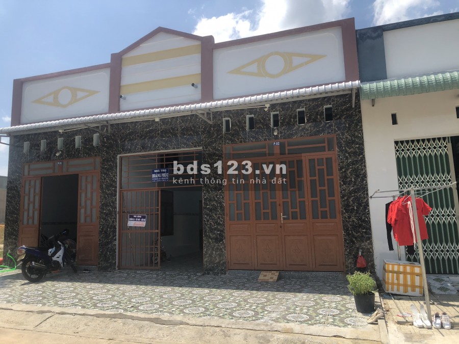 Bán cặp trọ 360m2 đối diện kcn dân đông, gần chợ, trường học