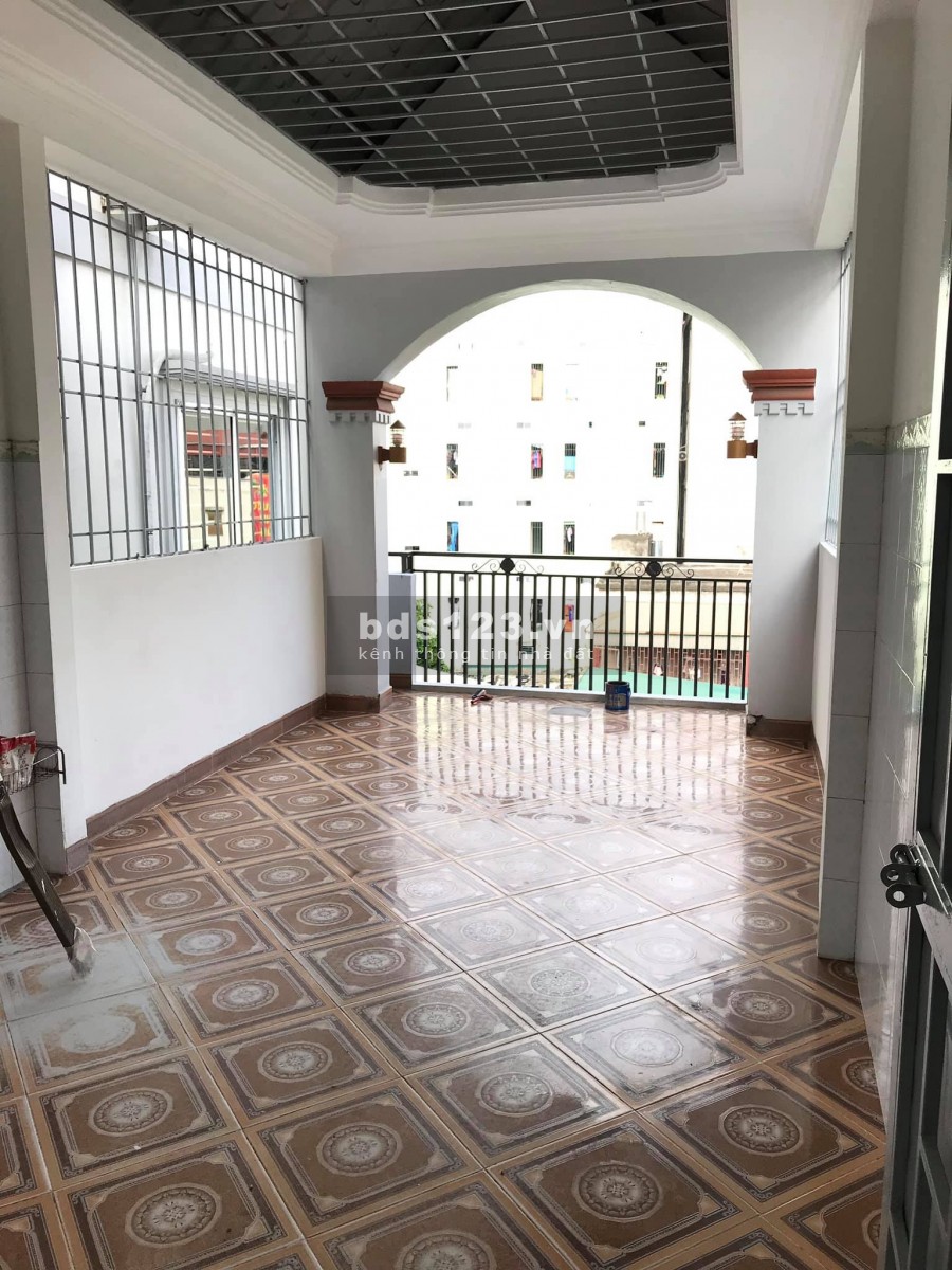 BÁN GẤP NHÀ RIÊNG KIM GIANG, LÔ GÓC 41M2, 4 TẦNG GIÁ 3.25 TỶ