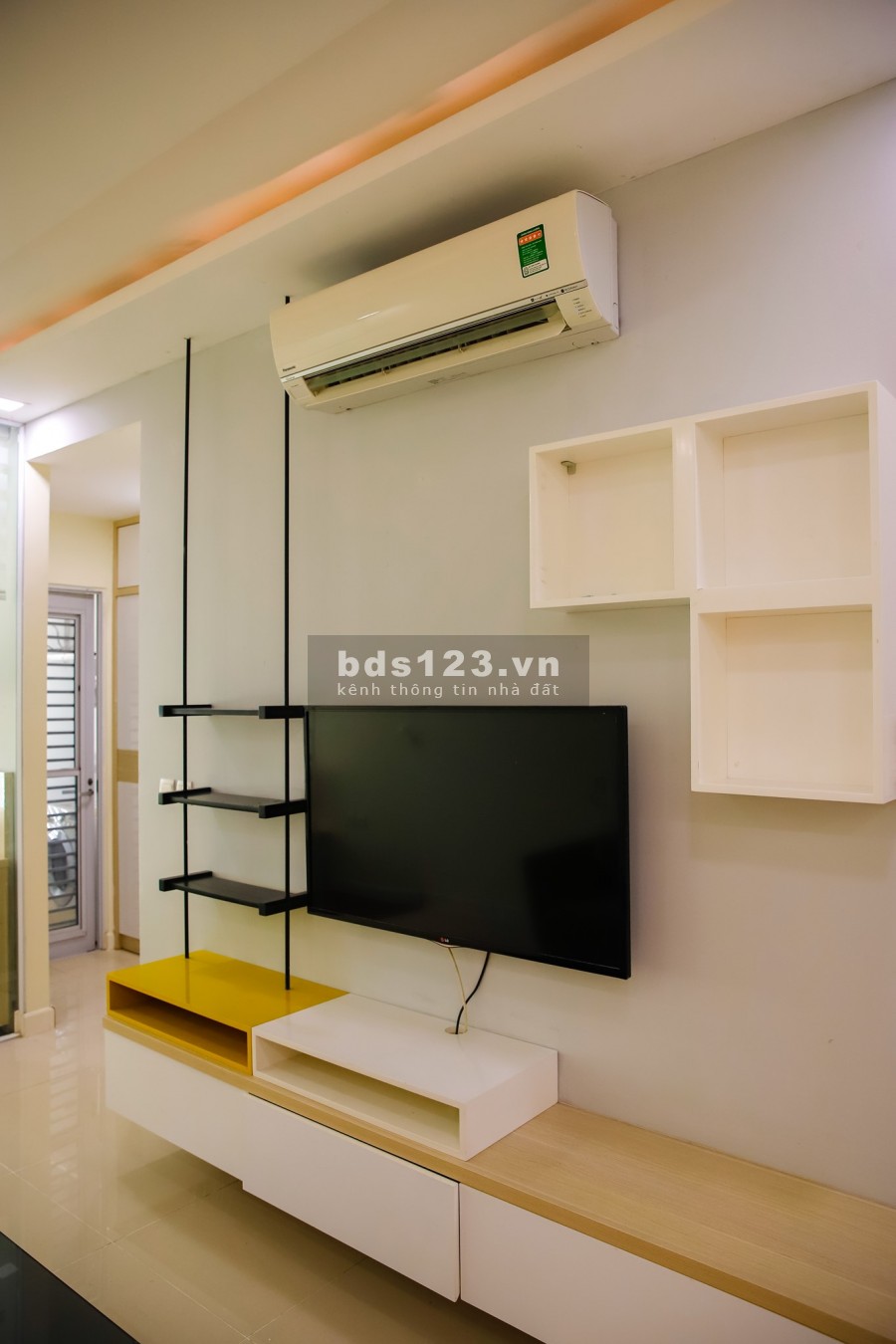 Thuê căn hộ 1 phòng ngủ Prince Residence full nội thất tầng cao P1 giá tốt 12 Triệu Tel 0942.811.343 Tony đi xem thực tế nhanh chóng