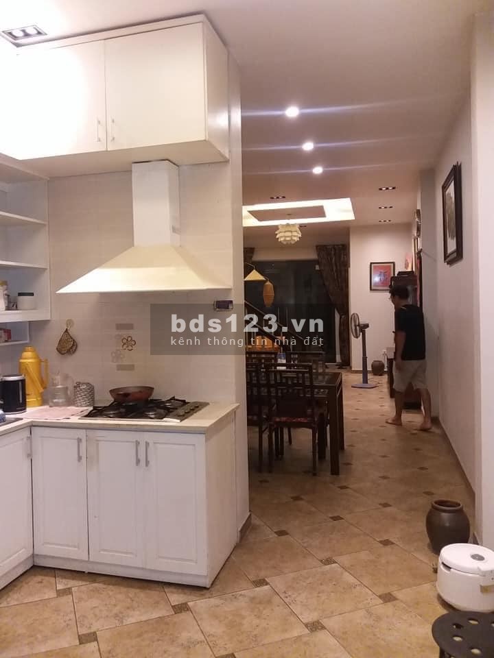 SIÊU PHẨM NHÀ ĐỐNG ĐA NGÕ THÔNG BA GÁC ĐUA 30M RA PHỐ NHÀ DÂN KIẾN TRÚC TỰ THIẾT KẾ ĐẸP