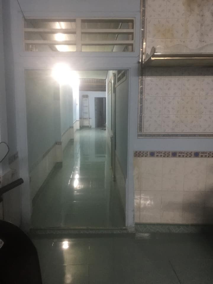Bán gấp nhà hẻm Điện Biên Phủ, Bình Thạnh, 90m2, 5 phòng ngủ + 5 WC.
