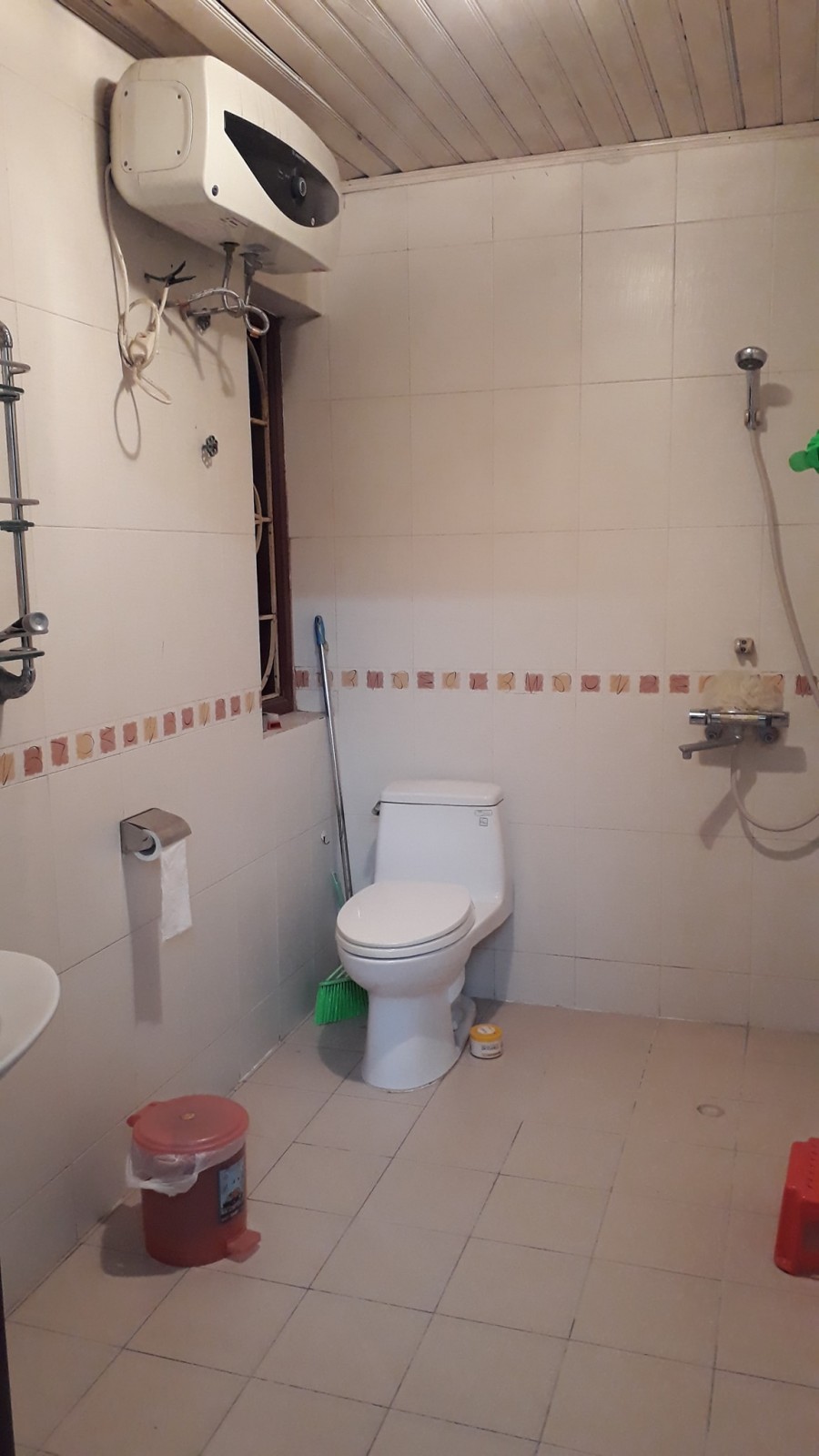 Bán nhà Tô vĩnh Diện 68m2/5 tỷ, 6m mặt tiền