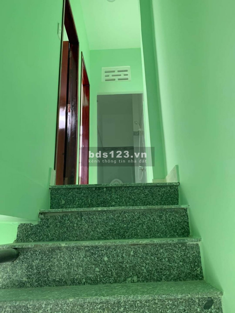 Bán nhà quốc lộ 50, cầu ông thình, ngã 3 tân kim