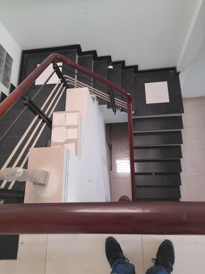 KẸT TIỀN BÁN GẤP NHÀ NGUYỄN VĂN QUÁ Q12 81M2 5,5 TỶ