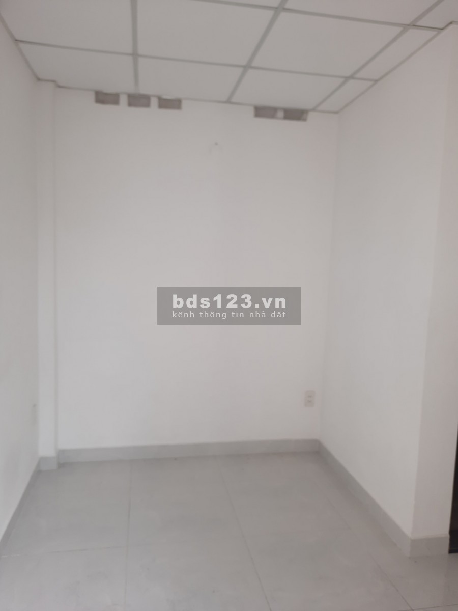 20m2-2 tầng, 2 PN Âu Cơ Phường 10 Tân Bình 1.9 tỷ.