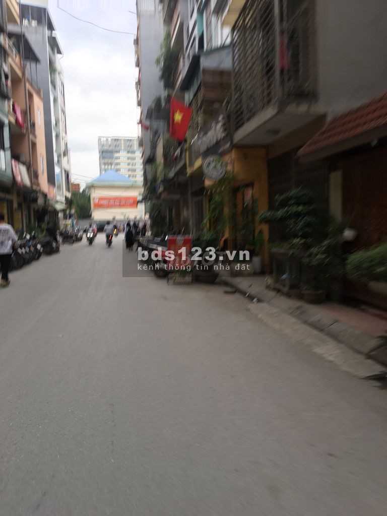 NHÀ 40m2 TRUNG TÂM PHỐ LỤA VẠN PHÚC