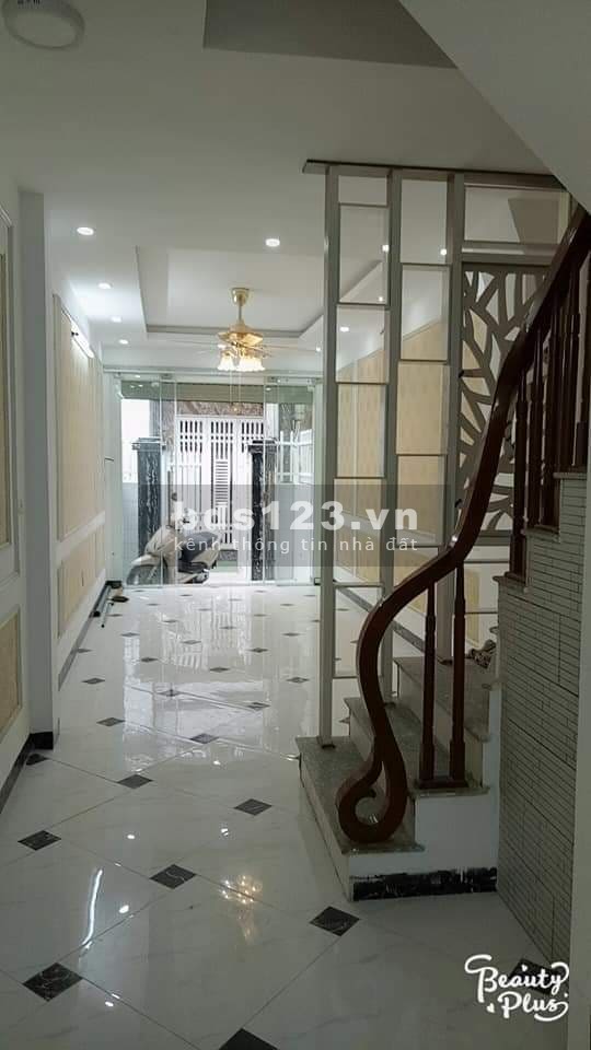 Nhà ngõ gần phố Vĩnh Hưng , Giá phong thủy 3.3 tỷ