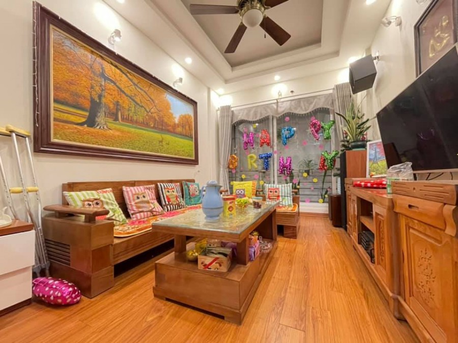 Bán Nhà Phân Lô Ngõ 85 Định Công Thượng 45m2, ÔTô Tránh Vào Nhà, Gần Phố, Thiết Kế Cực Đẹp