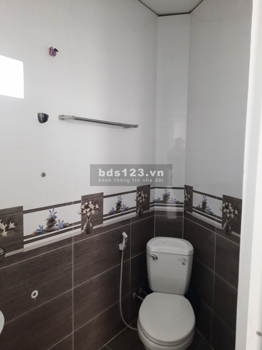 20m2-2 tầng, 2 PN Âu Cơ Phường 10 Tân Bình 1.9 tỷ.