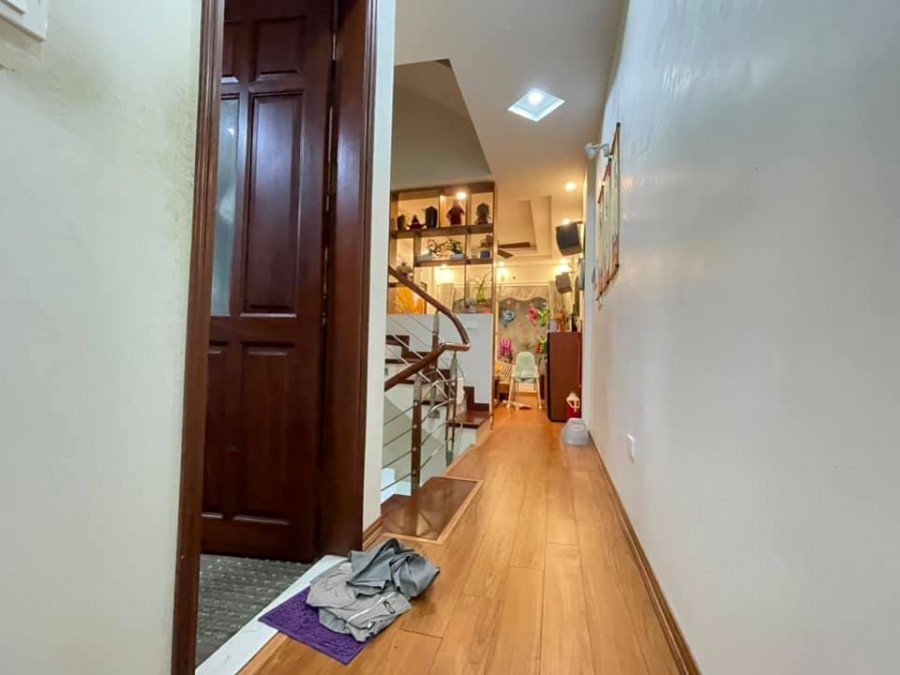 Bán Nhà Phân Lô Ngõ 85 Định Công Thượng 45m2, ÔTô Tránh Vào Nhà, Gần Phố, Thiết Kế Cực Đẹp
