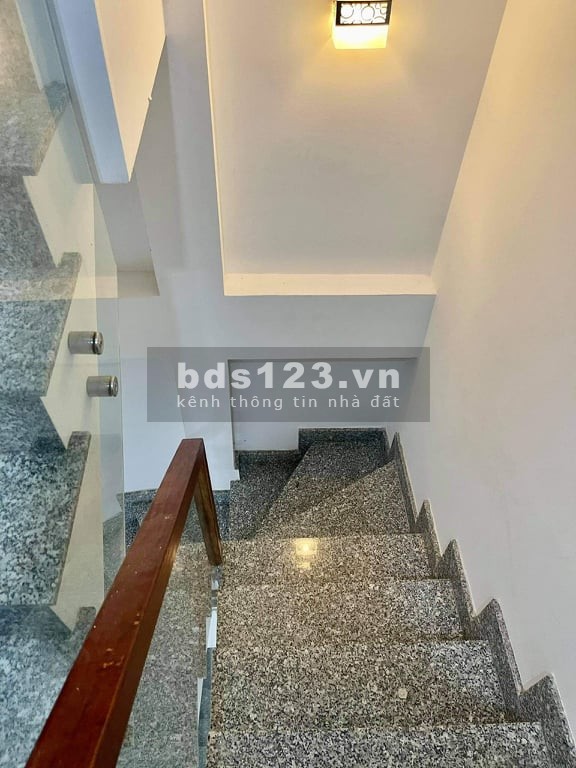 BÁN NHÀ AN BÌNH QUẬN 5 4 TẦNG BTCT dt 35m2 CHỈ 3 TỶ 85 LH 0394657625