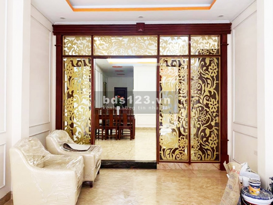 PHỐ LẠC LONG QUÂN, VĂN PHÒNG, GARA OTO, THANG MÁY, 7 TẦNG, CHỈ 16 TỶ