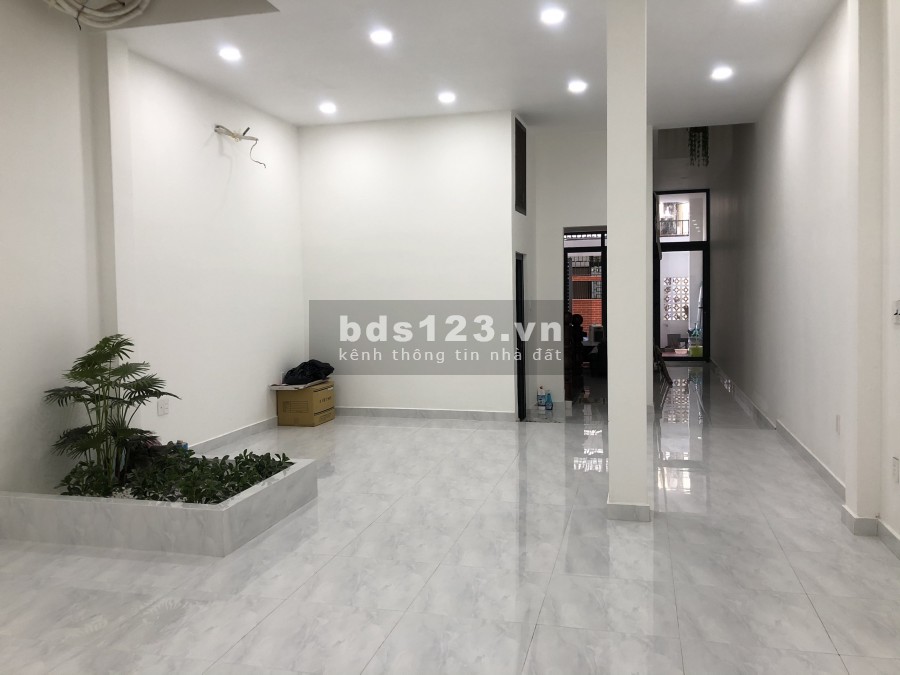 CHDV Nguyễn Văn Vĩnh 5.5x20 Trệt 3L 9P Giá 45Tr/th