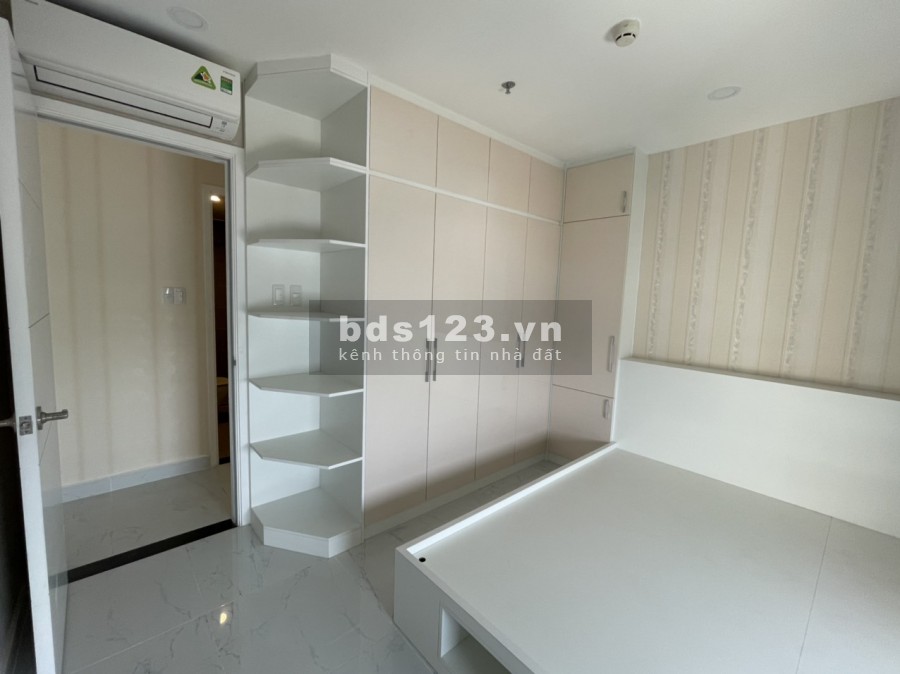 Terra Royal (intresco plaza) cần cho thuê gấp căn 2pn, Full nt, Giá 15Tr bao phí