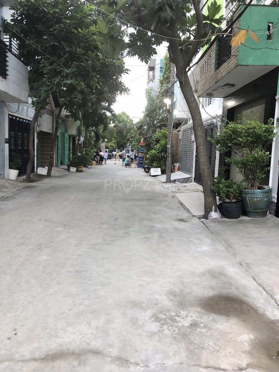 Hẻm ô tô 3pn 3wc 1trệt 1lầu canh Vincom NamLong