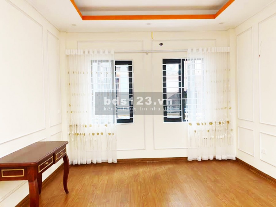 PHỐ LẠC LONG QUÂN, VĂN PHÒNG, GARA OTO, THANG MÁY, 7 TẦNG, CHỈ 16 TỶ