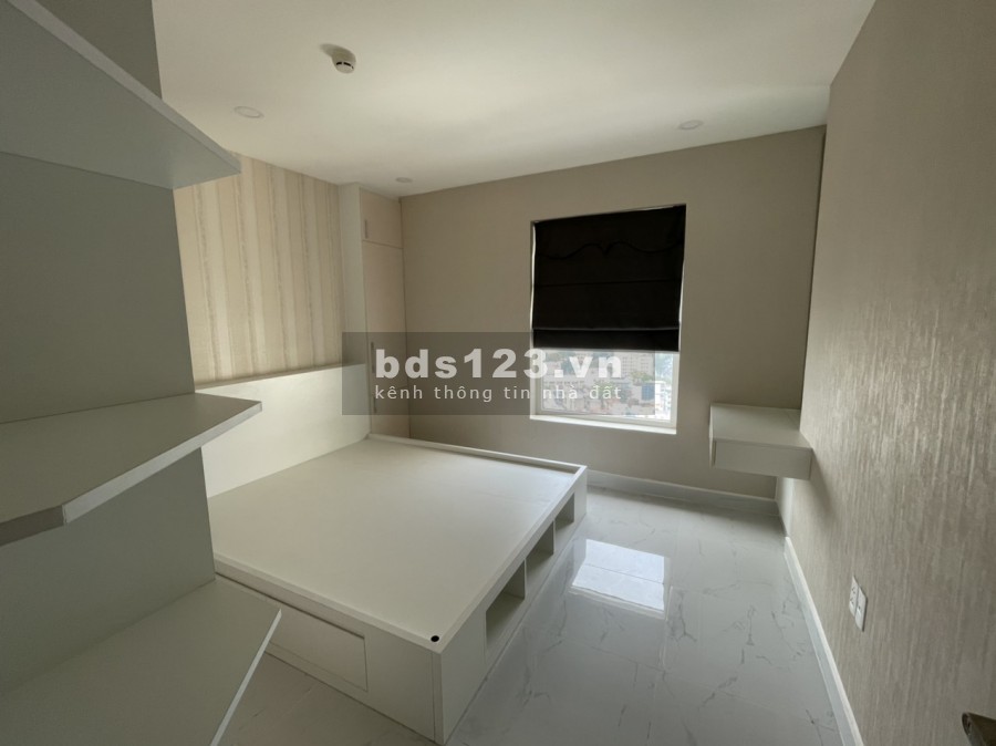 Terra Royal (intresco plaza) cần cho thuê gấp căn 2pn, Full nt, Giá 15Tr bao phí