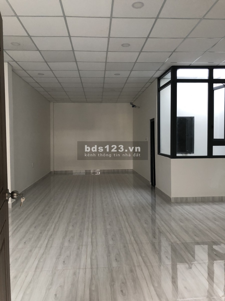 CHDV Nguyễn Văn Vĩnh 5.5x20 Trệt 3L 9P Giá 45Tr/th