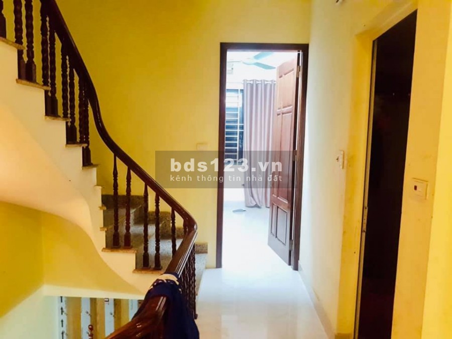 HIẾM BÁN NHÀ, BÁT KHỐI, 2 MẶT NGÕ, Ô TÔ TRÁNH, VỈA HÈ, MT 5M, DT 57M, 6T, 4,2 TỶ