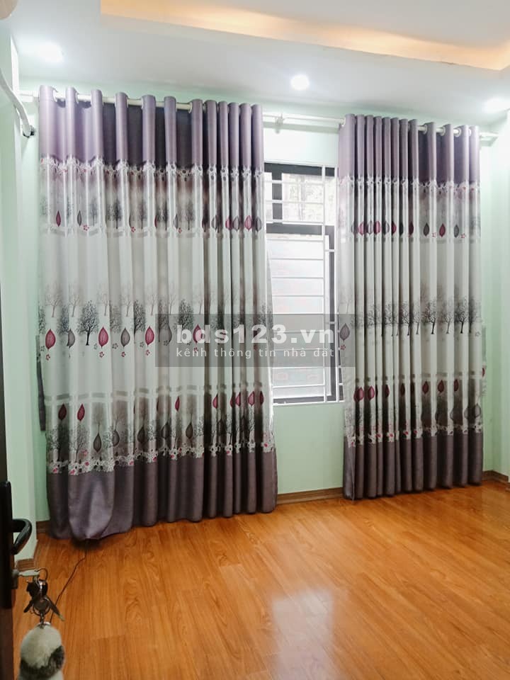 BÁN NHÀ HOÀNG MAI KINH DOANH Ô TÔ ĐỖ