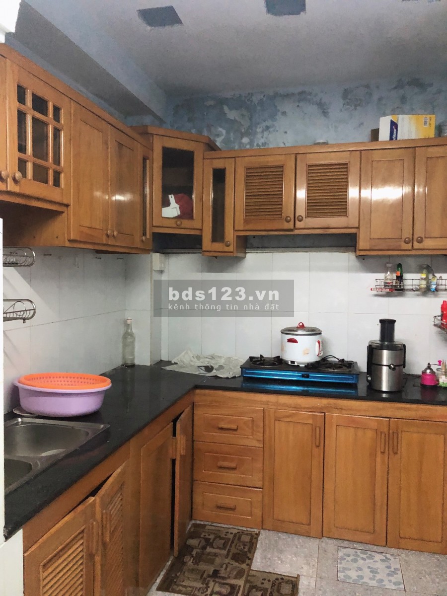 Nhà nội bộ Phan Đăng Lưu, cách đại lộ Hùng Vương 200m